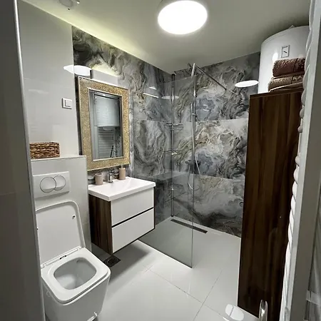 Apartament Golden Gondola Tornik